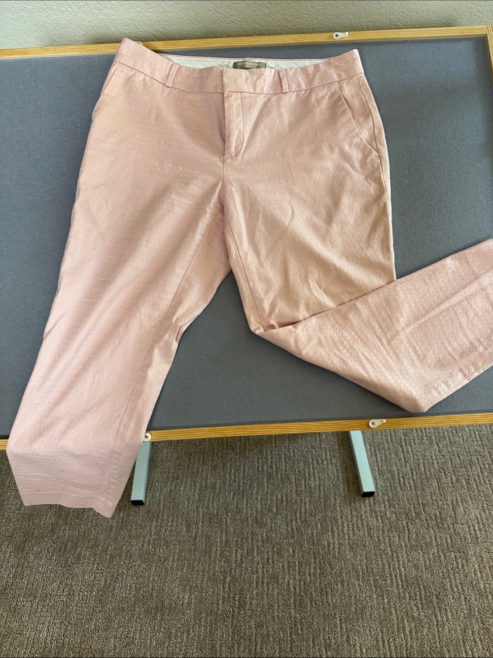 Banana Republic Light Pink Cropped Slim Ankle Pants